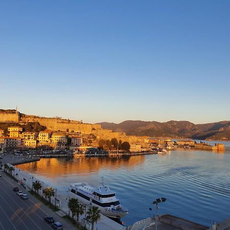 Apartamento Loft Vista Mare Elba Portoferraio Exterior foto