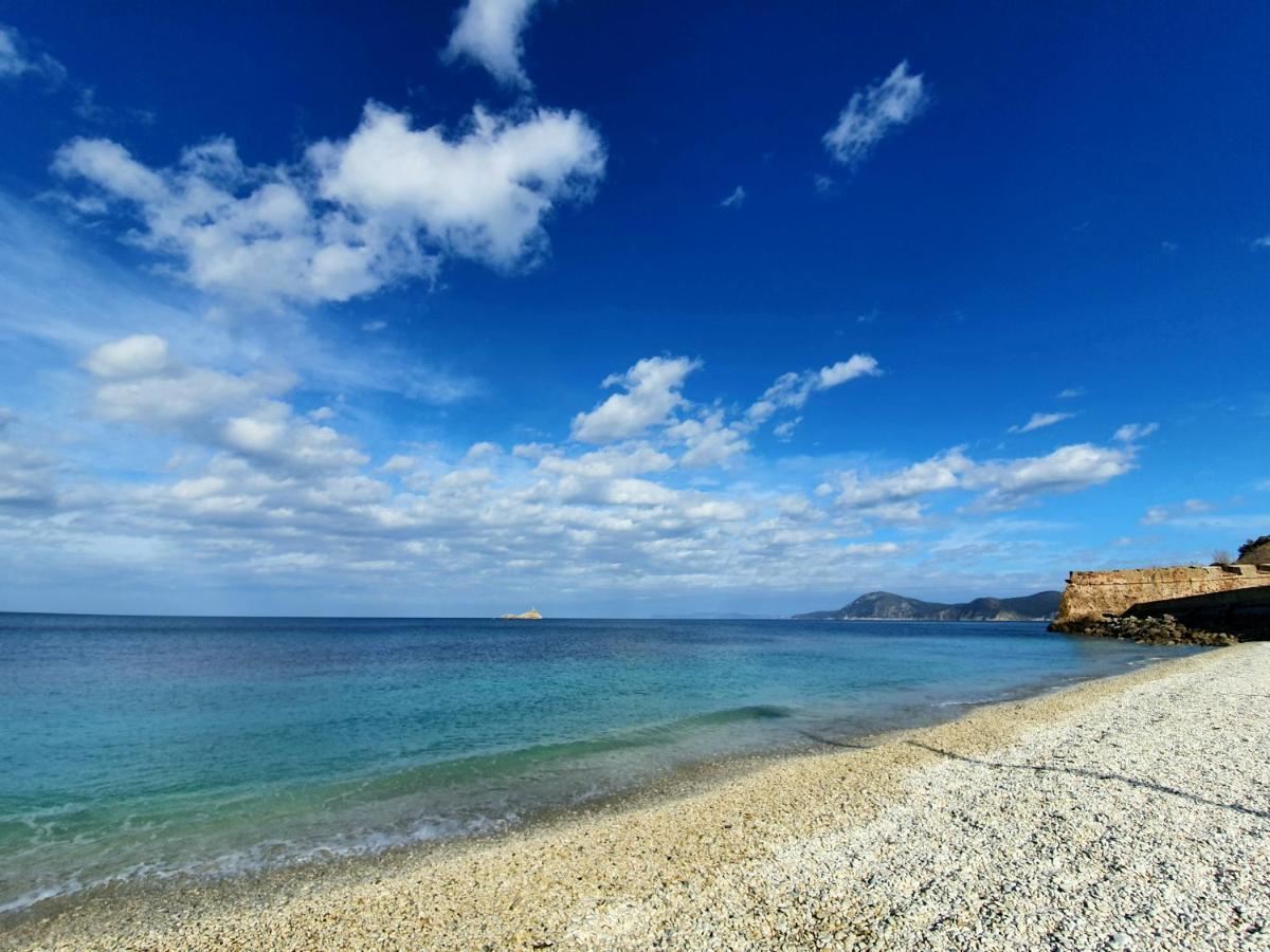 Apartamento Loft Vista Mare Elba Portoferraio Exterior foto