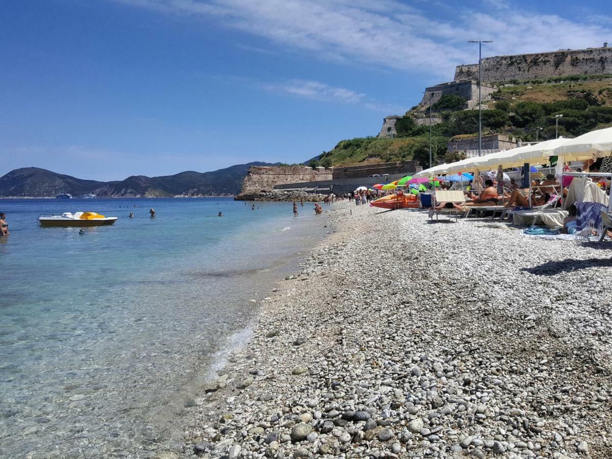 Apartamento Loft Vista Mare Elba Portoferraio Exterior foto